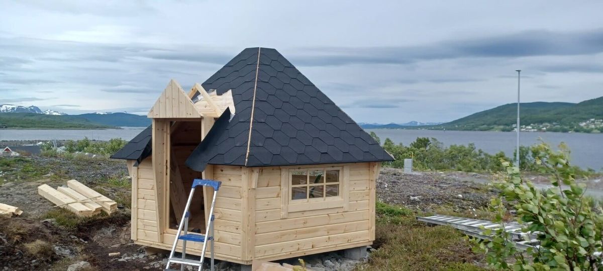 Grillkåta Royal 10 - Rak timmer